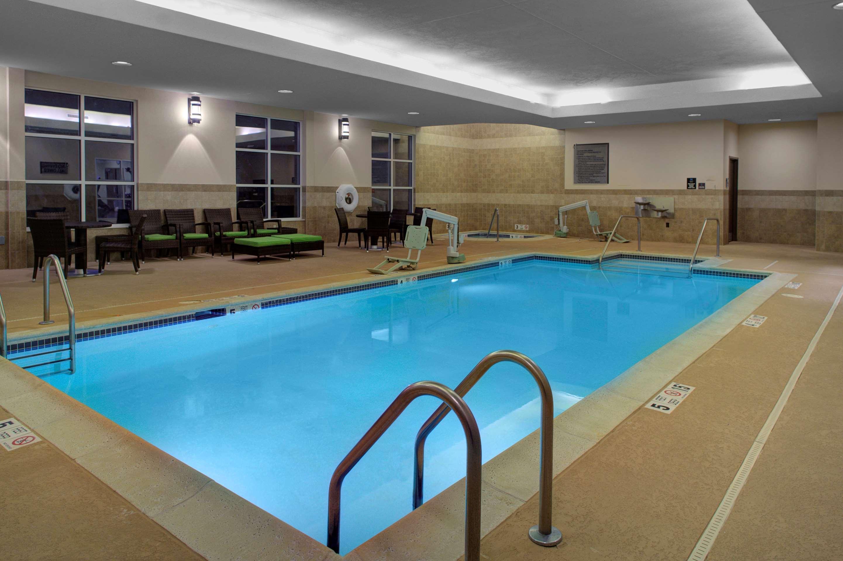 Hyatt House Shelton Hotel Exterior photo